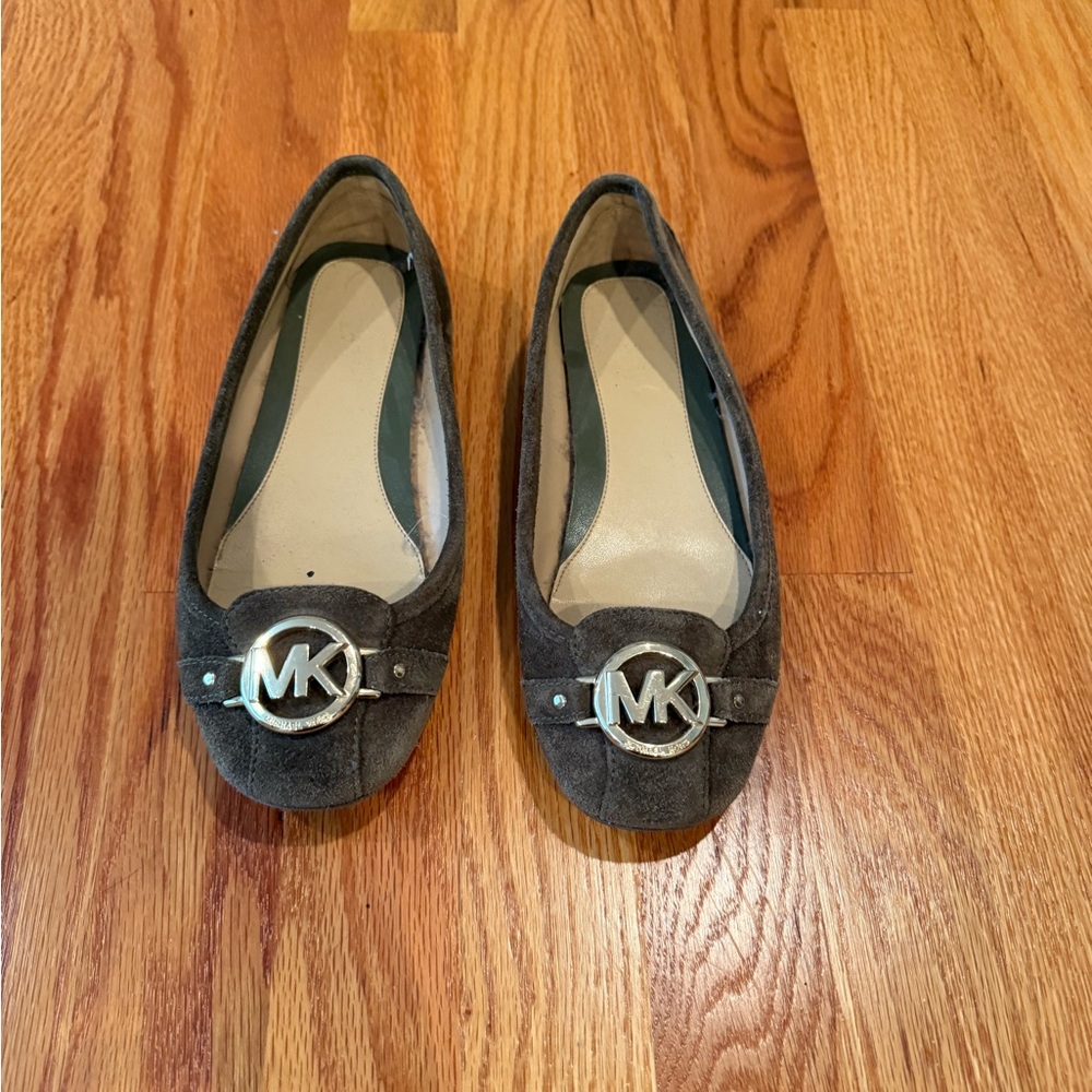 Michael Kors Gray Flats with Silver Logo
